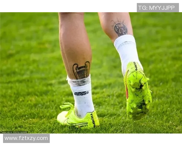 女性足球明星独特纹身图案精选展示与解析